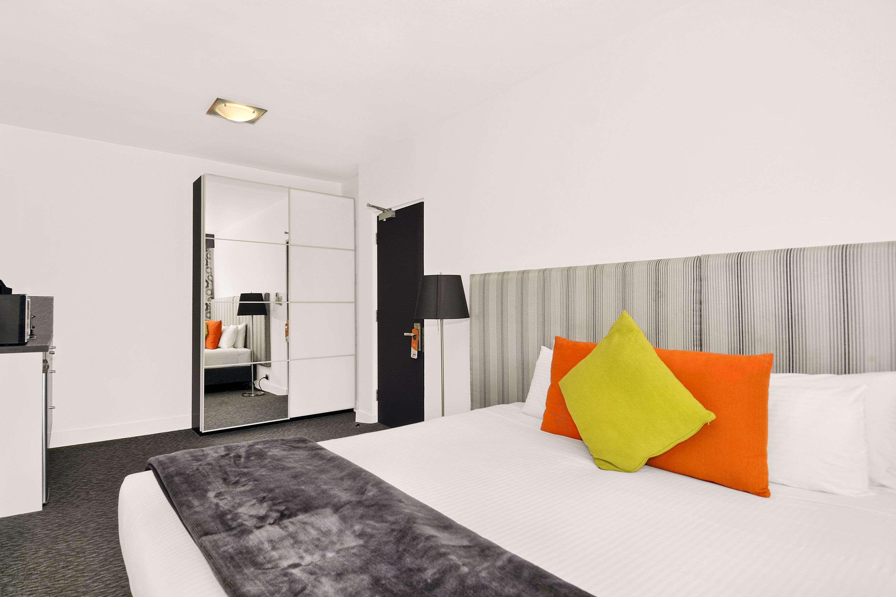 Comfort Hotel East Melbourne Buitenkant foto